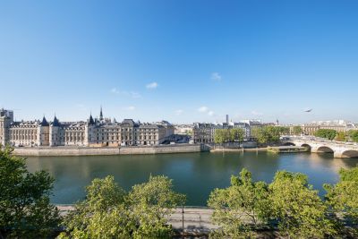 Vente Appartement Paris 1 6&nbsp;Pièces 200&nbsp;m²