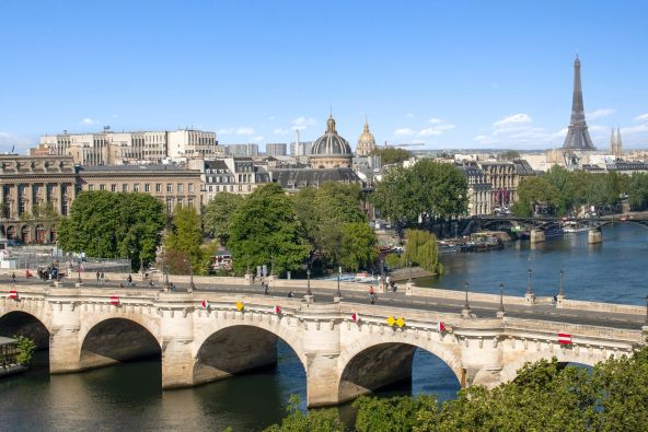 Sale Apartment Paris 1 6&nbsp;Rooms 200&nbsp;m²