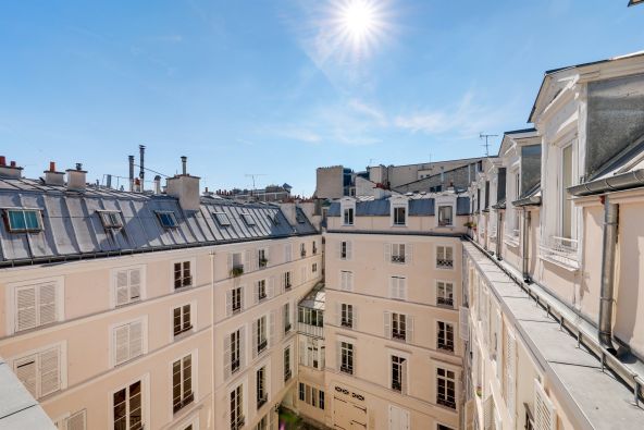 Sale Apartment Paris 3 3&nbsp;Rooms 54&nbsp;m²