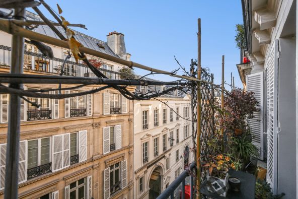 Sale Apartment Paris 7 3&nbsp;Rooms 72&nbsp;m²