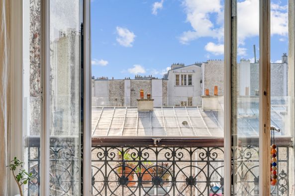 Sale Apartment Paris 11 4&nbsp;Rooms 83&nbsp;m²