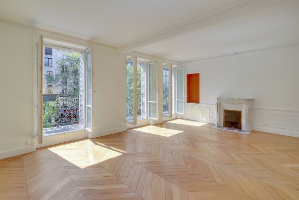 Vente Appartement Paris 6 4&nbsp;Pièces 84.05&nbsp;m²