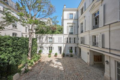 Sale Duplex Paris 7 5&nbsp;Rooms 158&nbsp;m²