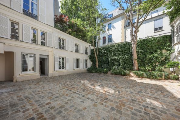 Vente Duplex Paris 7 5&nbsp;Pièces 158&nbsp;m²