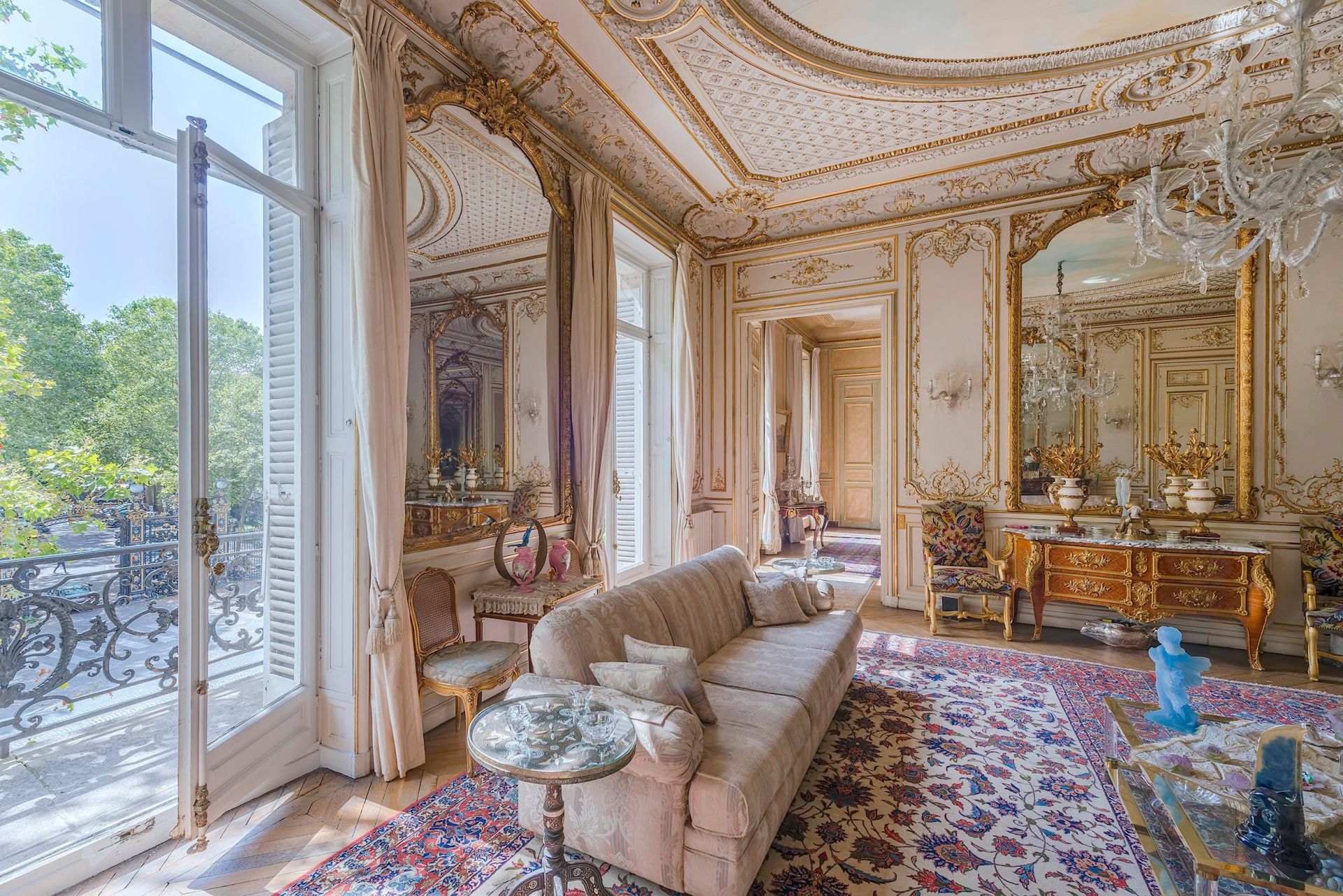 appartement 10 Pièces en vente sur PARIS (75008)