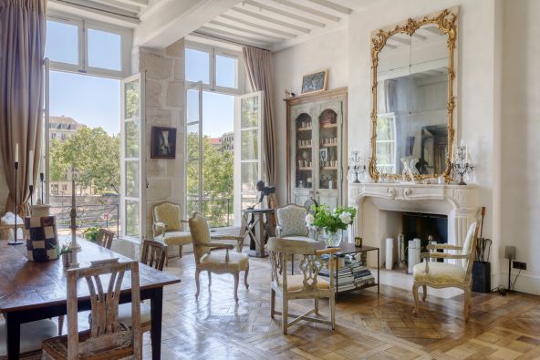 Sale Mansion (hôtel particulier) Paris 4 15 Rooms 625 m²