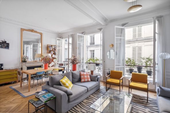 Vente Appartement Paris 7 4&nbsp;Pièces 82&nbsp;m²