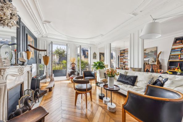 Vente Appartement Paris 9 4&nbsp;Pièces 103&nbsp;m²
