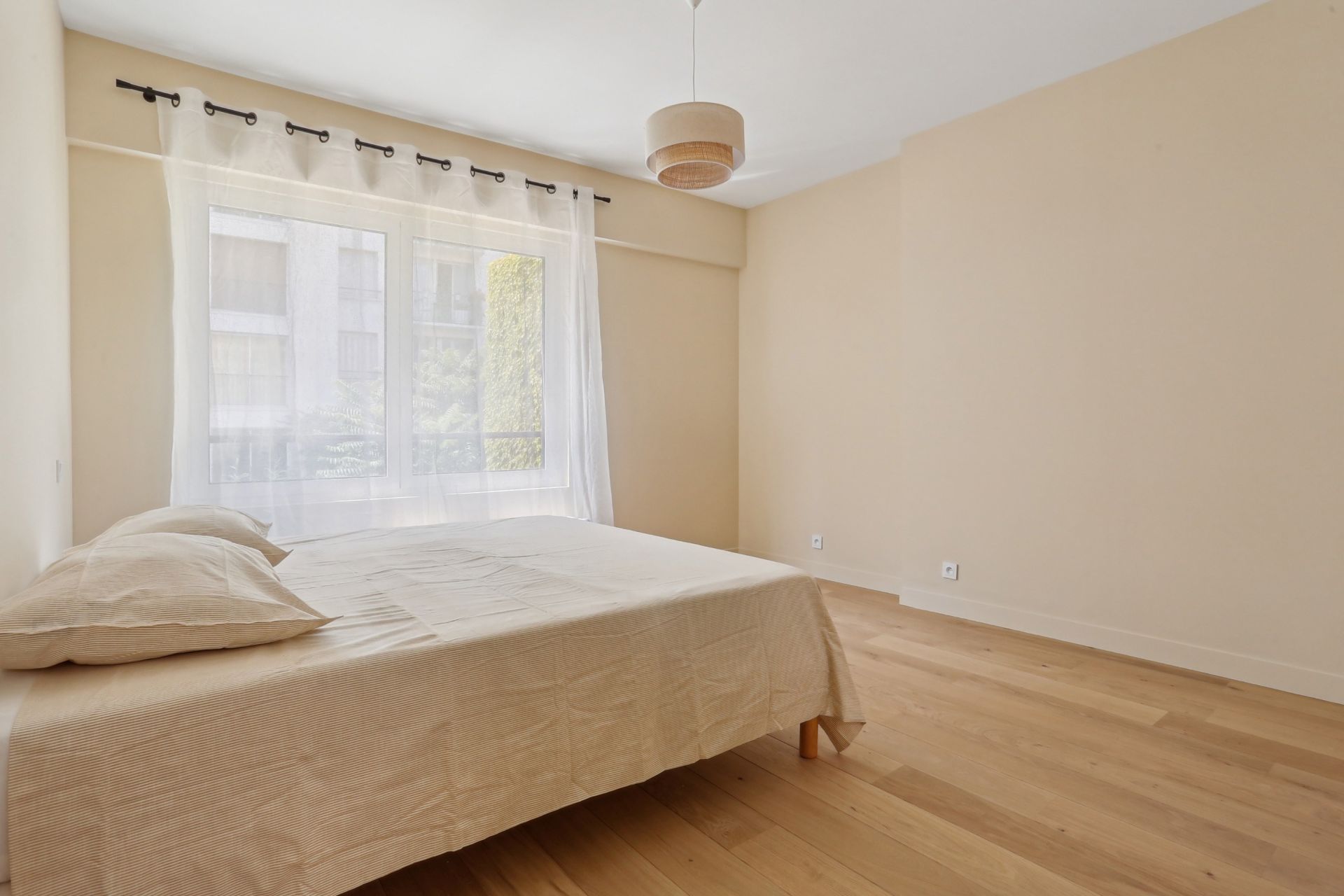 maison de ville 5 Pièces en vente sur PARIS (75016)