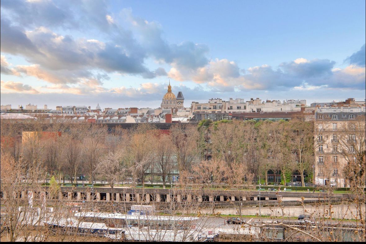 apartment 6 Rooms for sale on PARIS (75016)