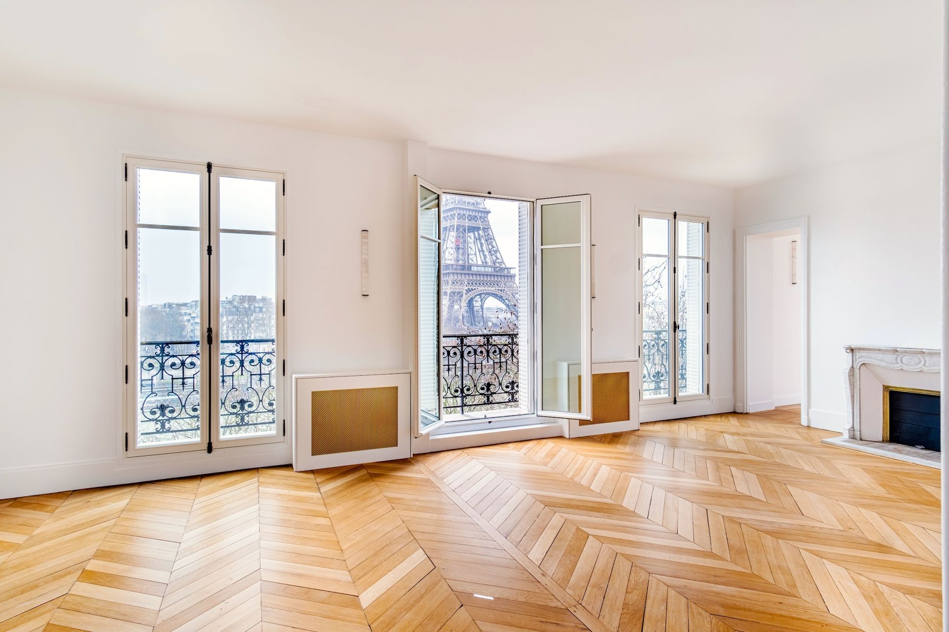 apartment 6 Rooms for sale on PARIS (75016)