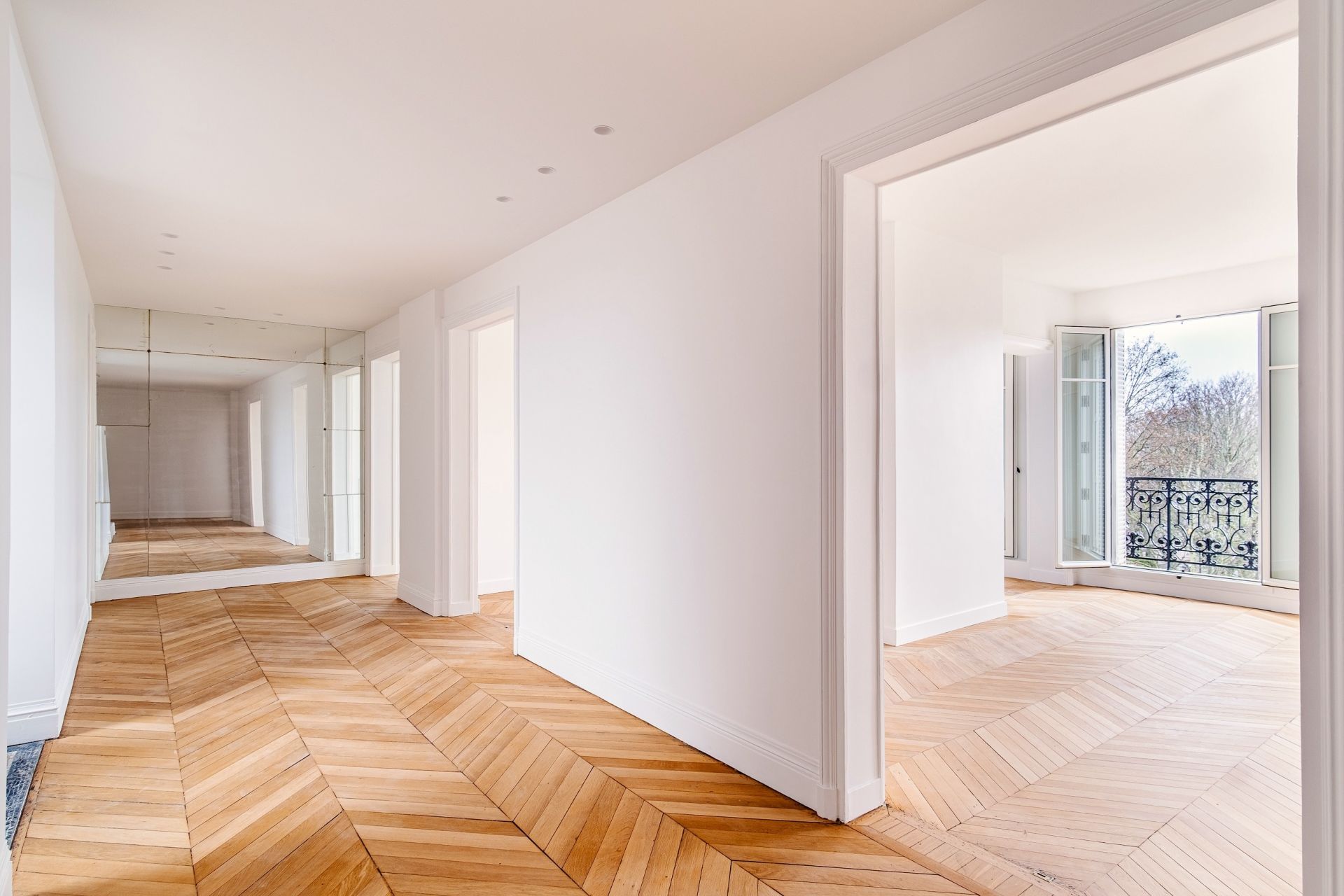 apartment 6 Rooms for sale on PARIS (75016)