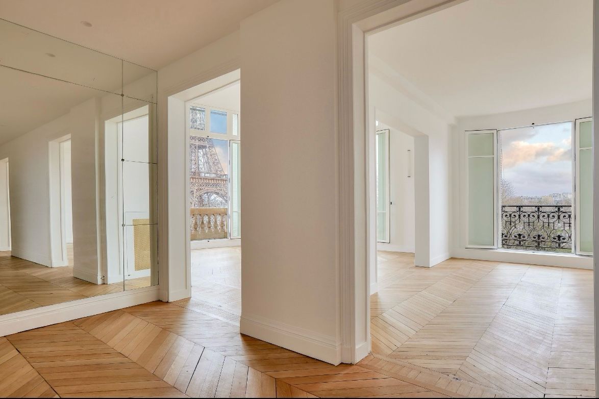 apartment 6 Rooms for sale on PARIS (75016)