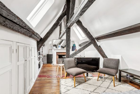 Sale Apartment Paris 6 3 Rooms 45 m²