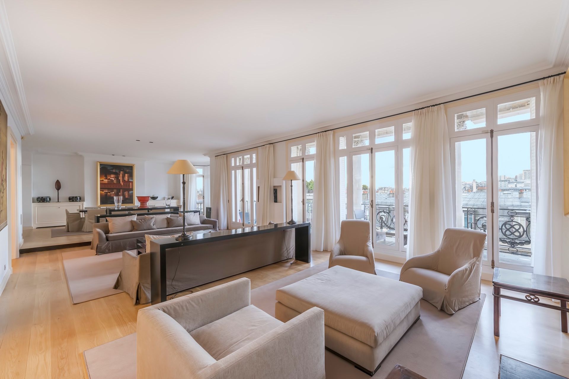 appartement 7 Pièces en vente sur PARIS (75007)