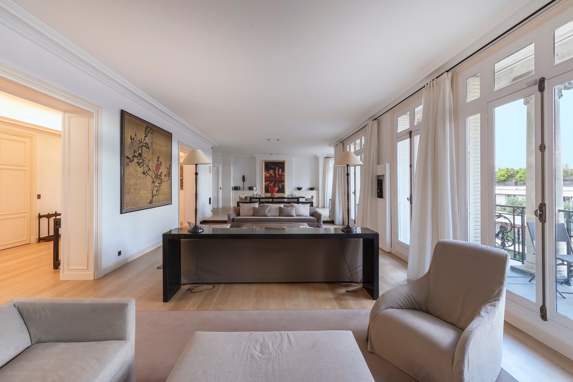 appartement 7 Pièces en vente sur PARIS (75007)