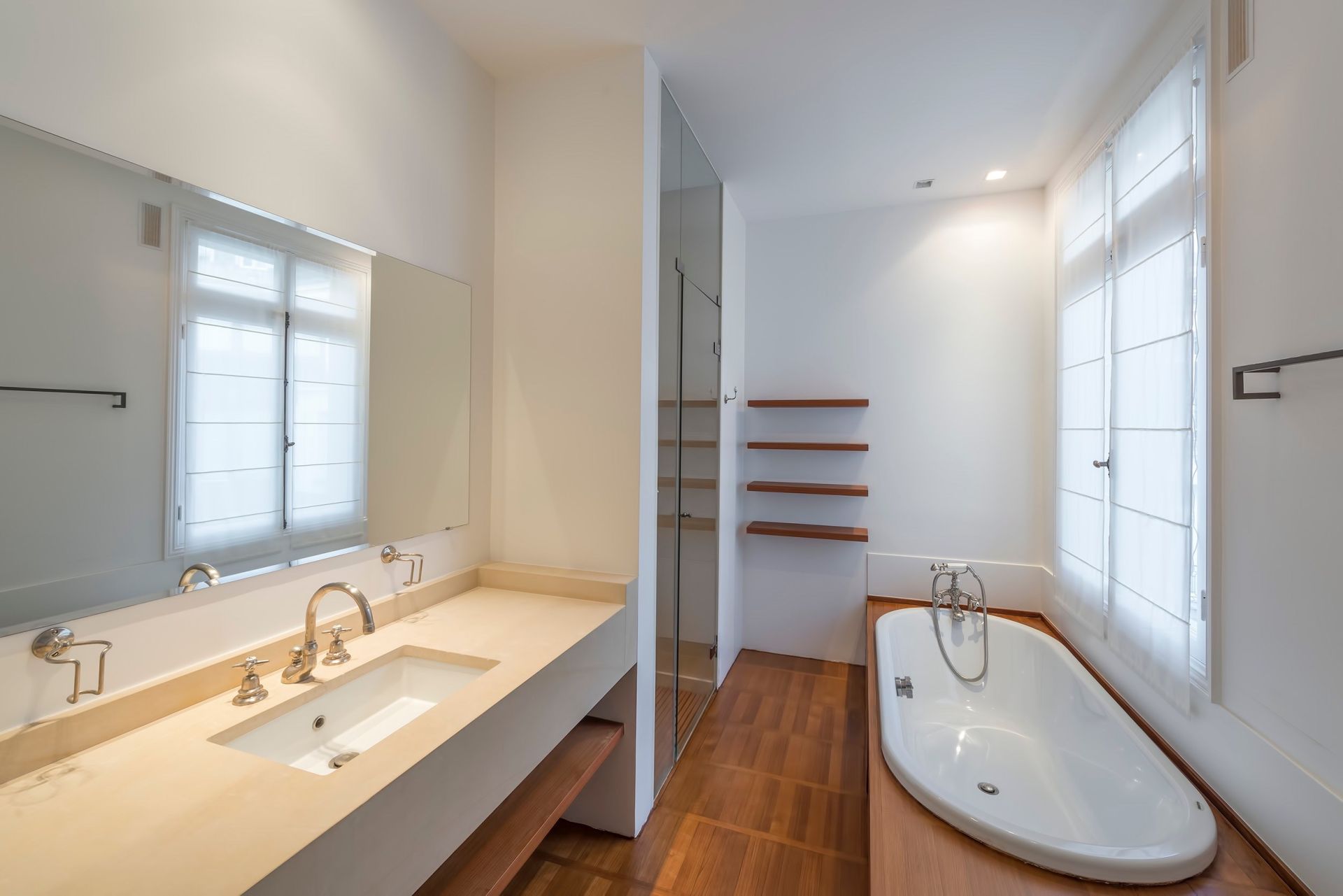 appartement 7 Pièces en vente sur PARIS (75007)