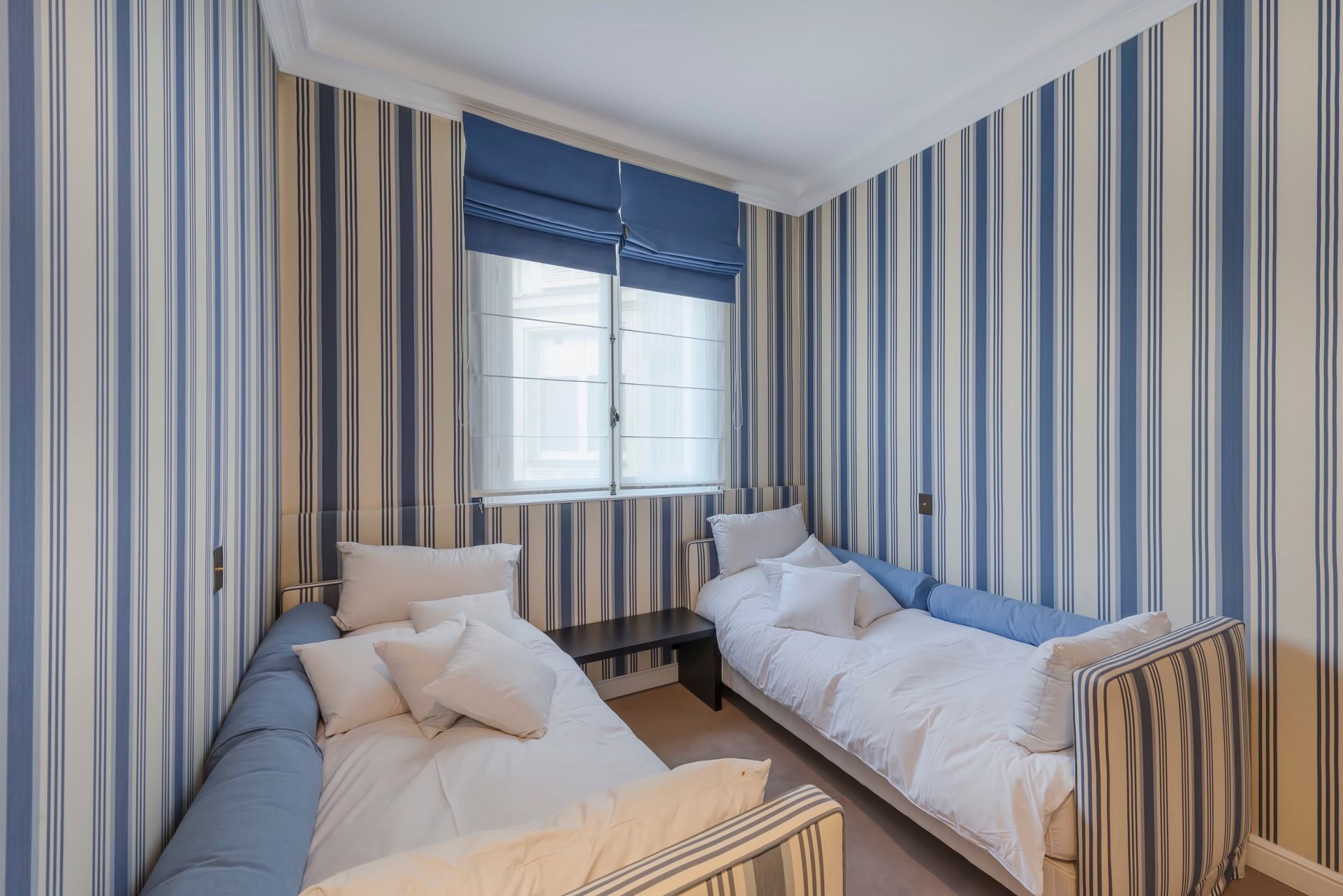 appartement 7 Pièces en vente sur PARIS (75007)