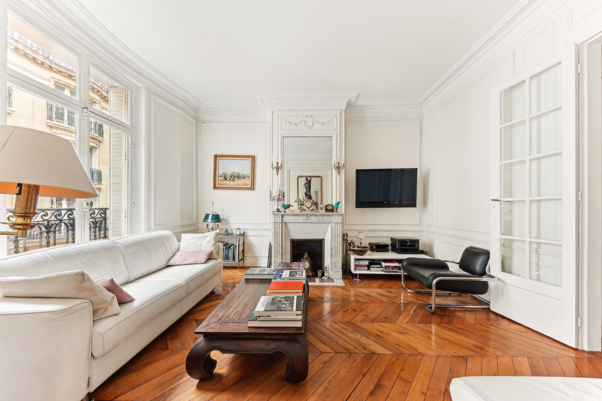 apartment 4 Rooms for sale on PARIS (75015)