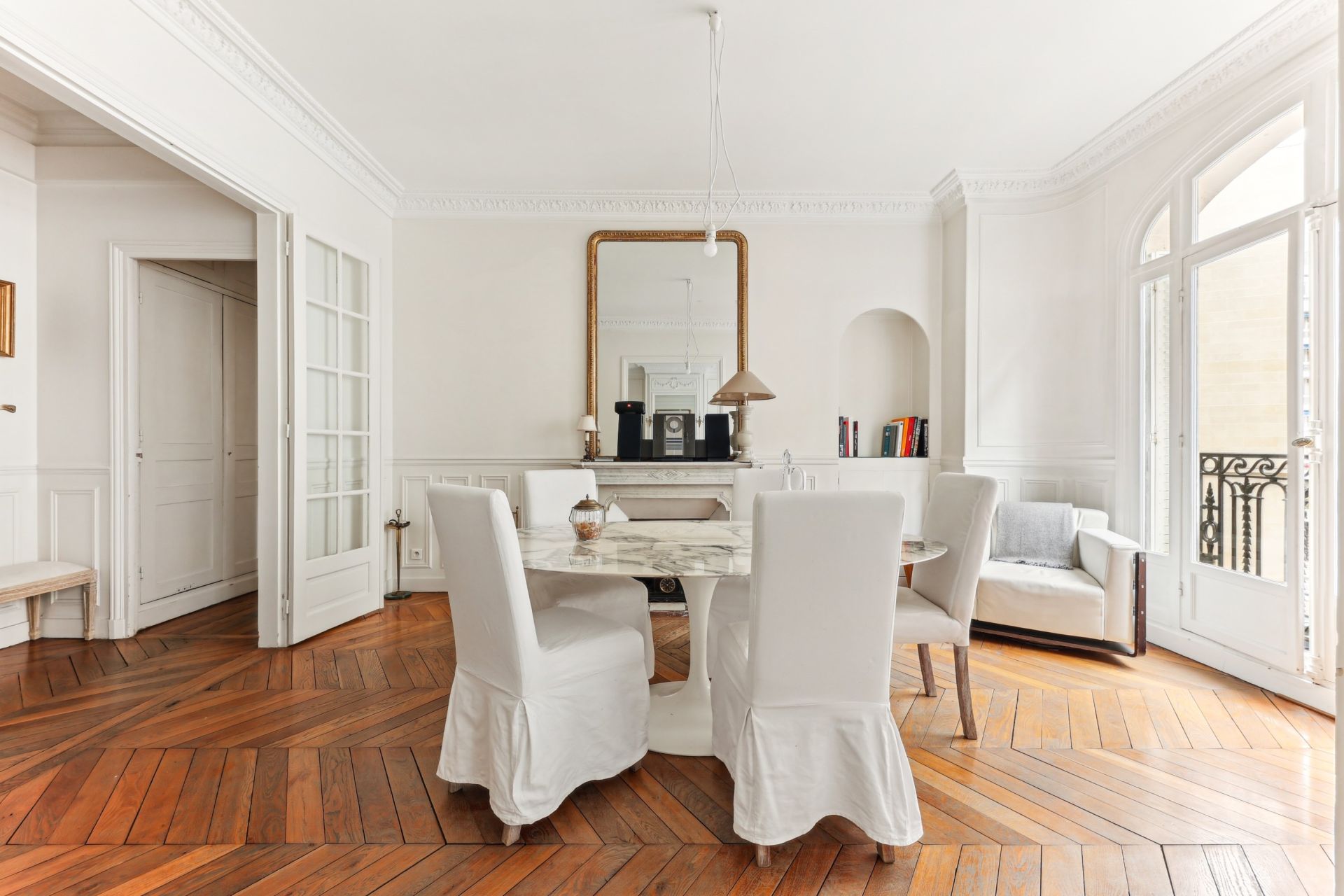 apartment 4 Rooms for sale on PARIS (75015)