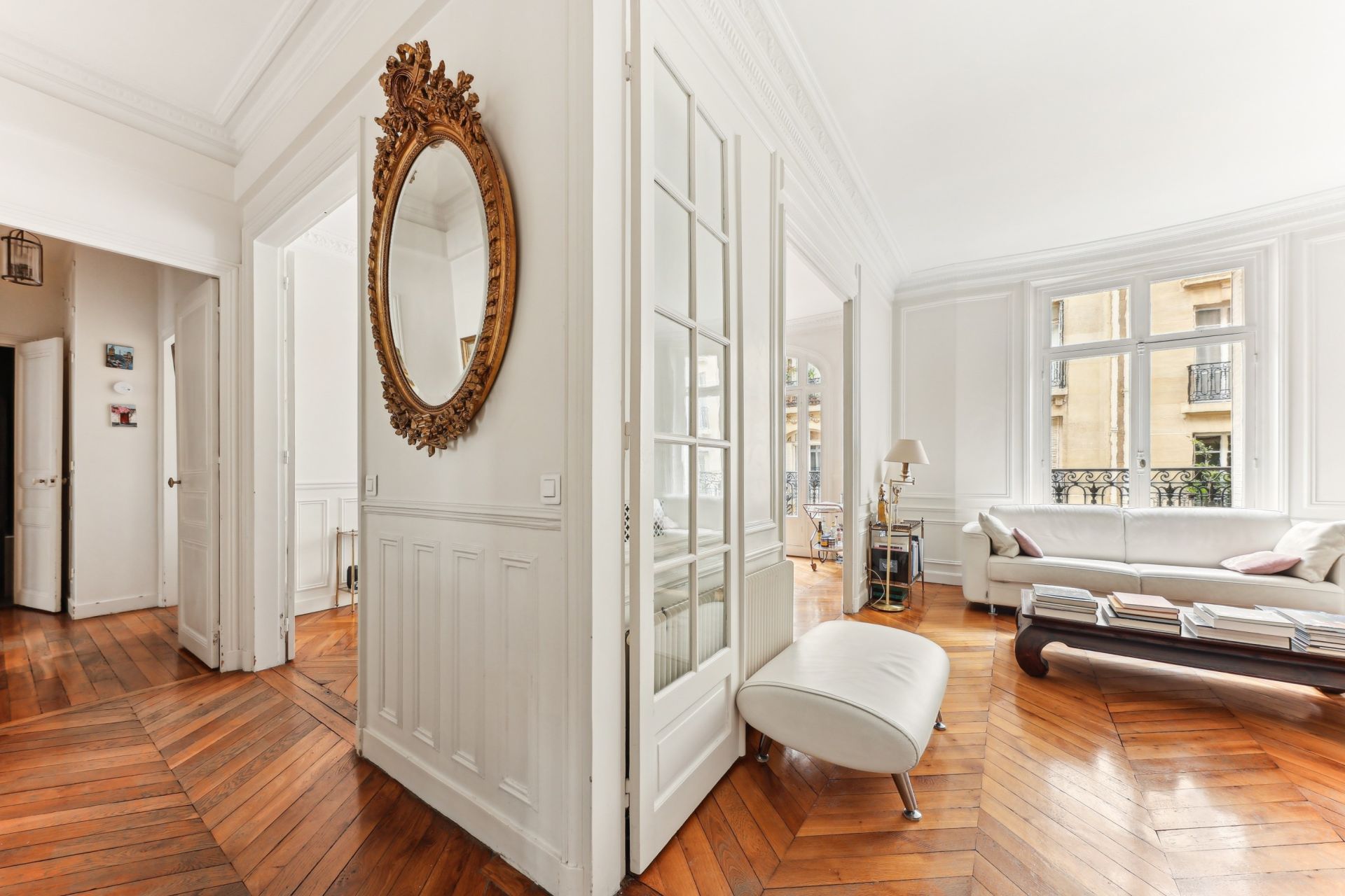 apartment 4 Rooms for sale on PARIS (75015)
