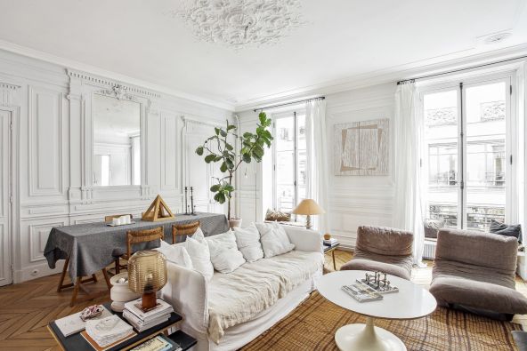 Sale Apartment Paris 9 4 Rooms 104 m²