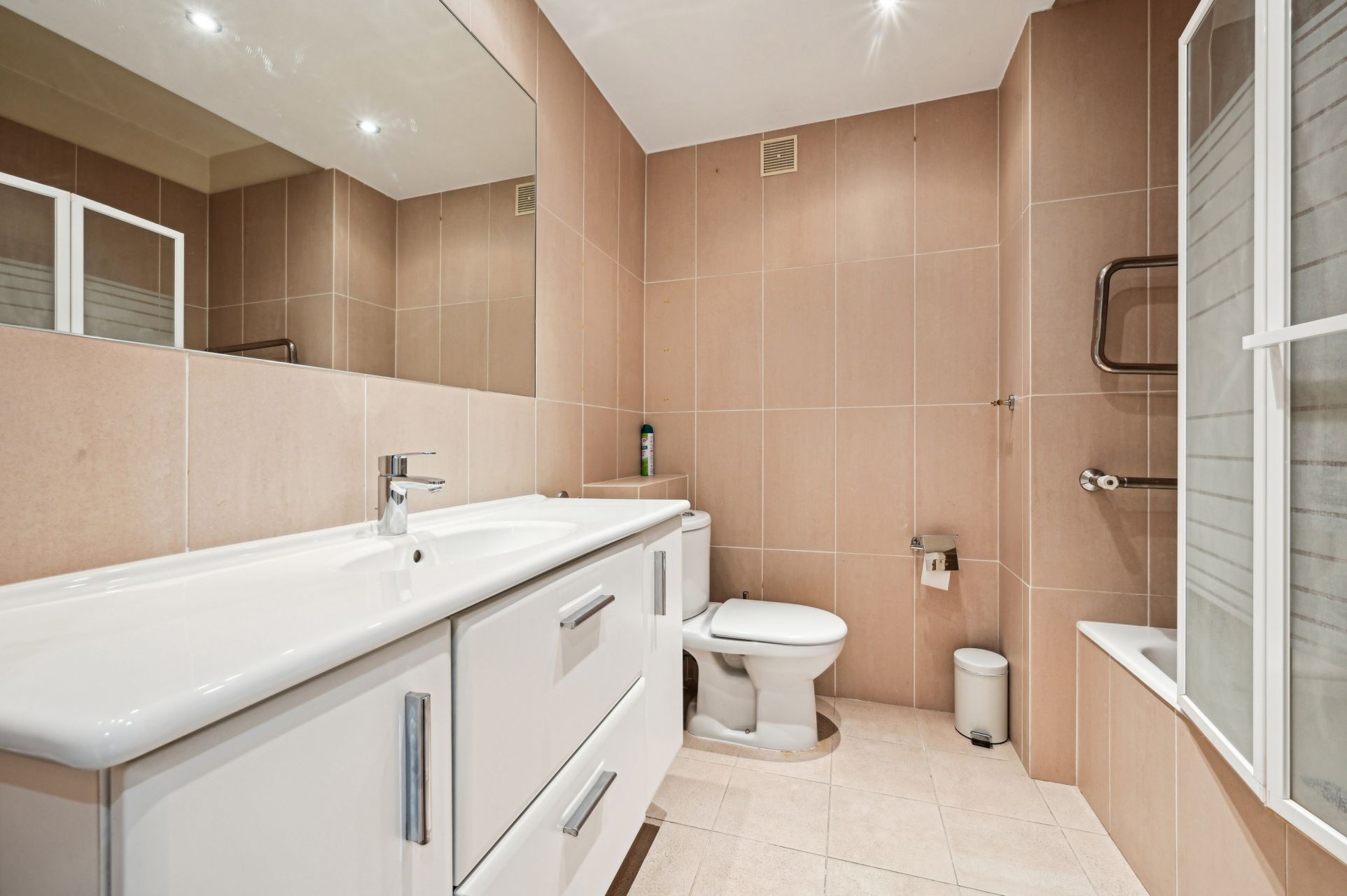appartement 5 Pièces en location sur PARIS (75007)