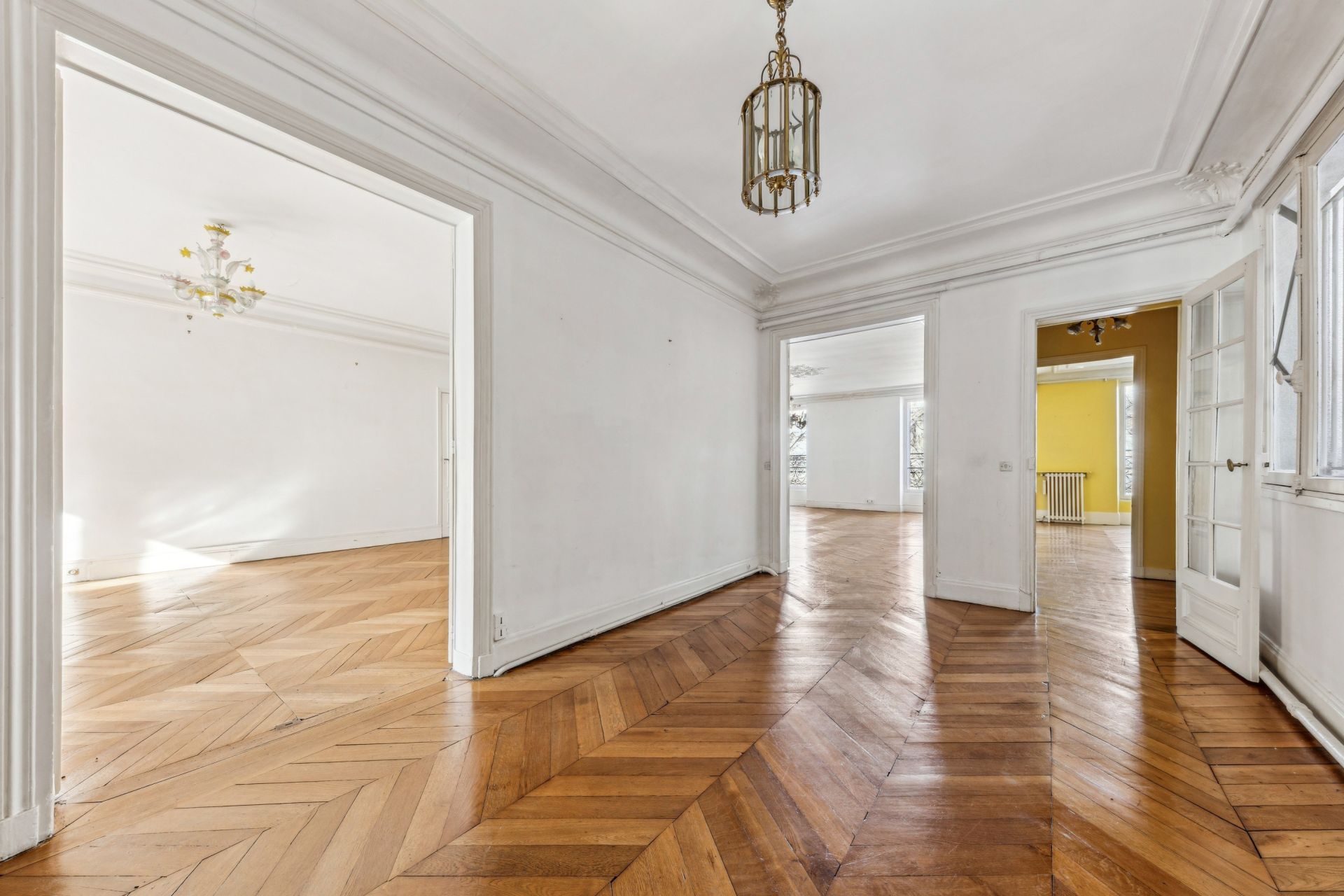 apartment 6 Rooms for sale on PARIS (75009)
