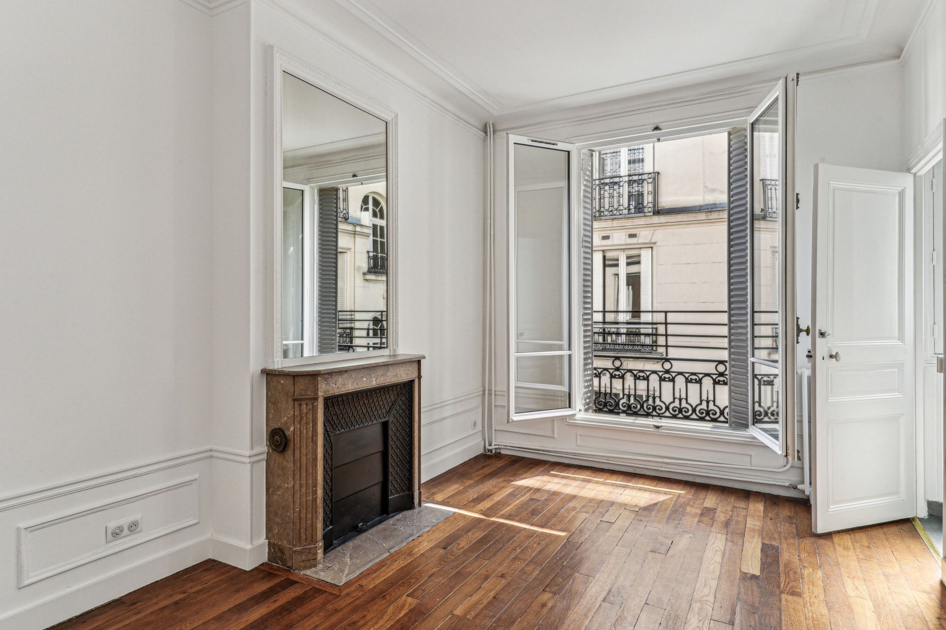 appartement 7 Pièces en vente sur PARIS (75014)