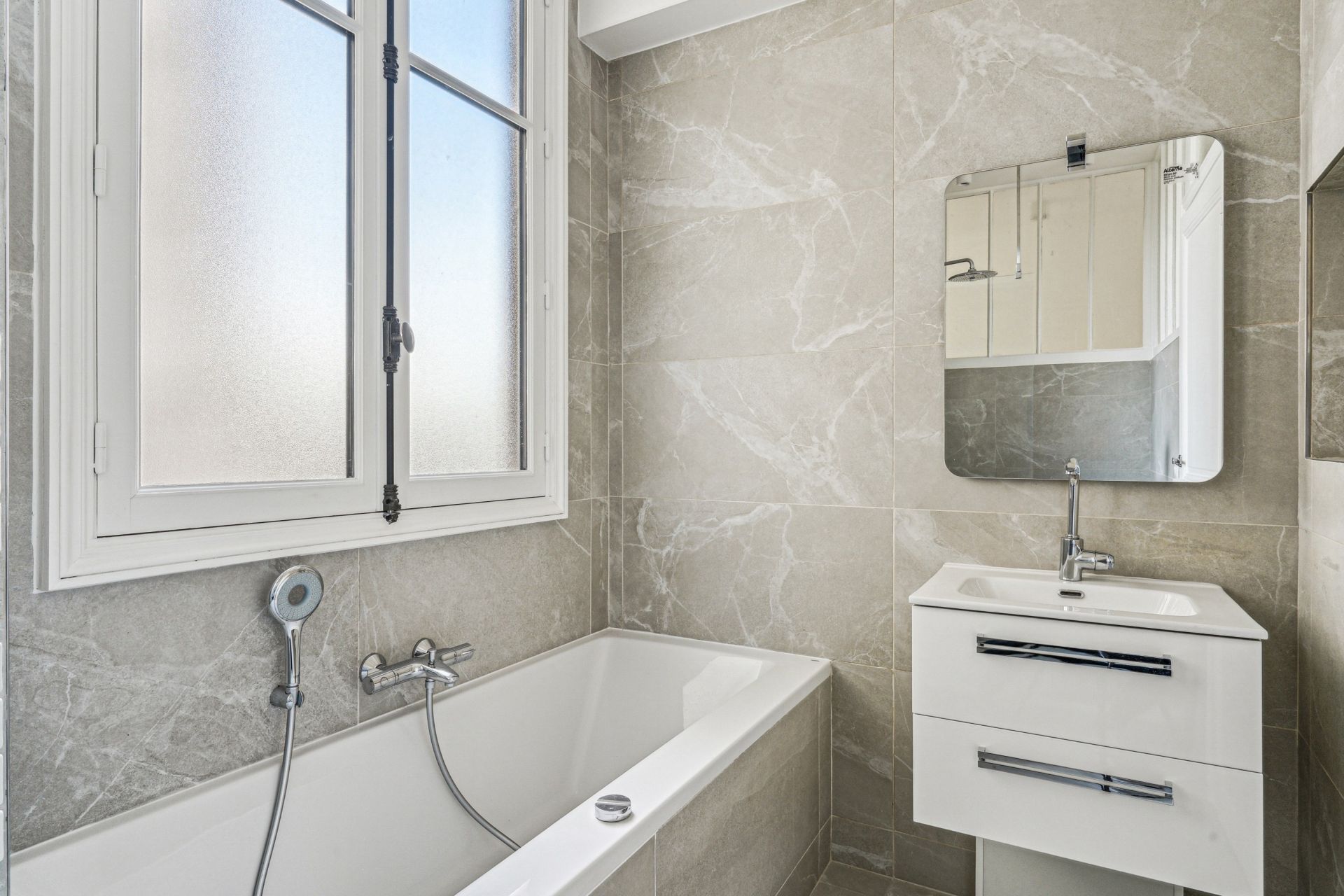 appartement 7 Pièces en vente sur PARIS (75014)