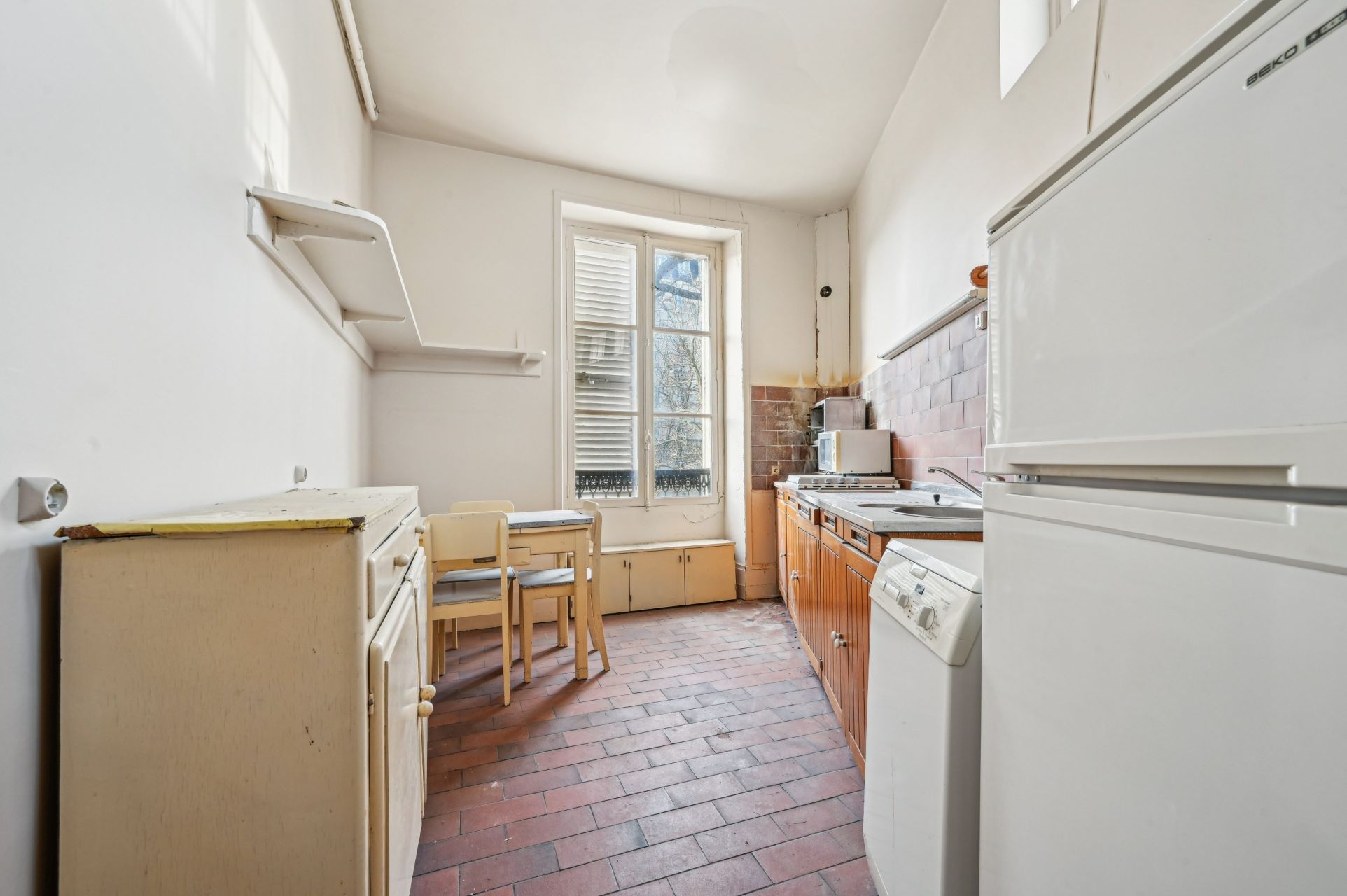 apartment 7 Rooms for sale on PARIS (75014)