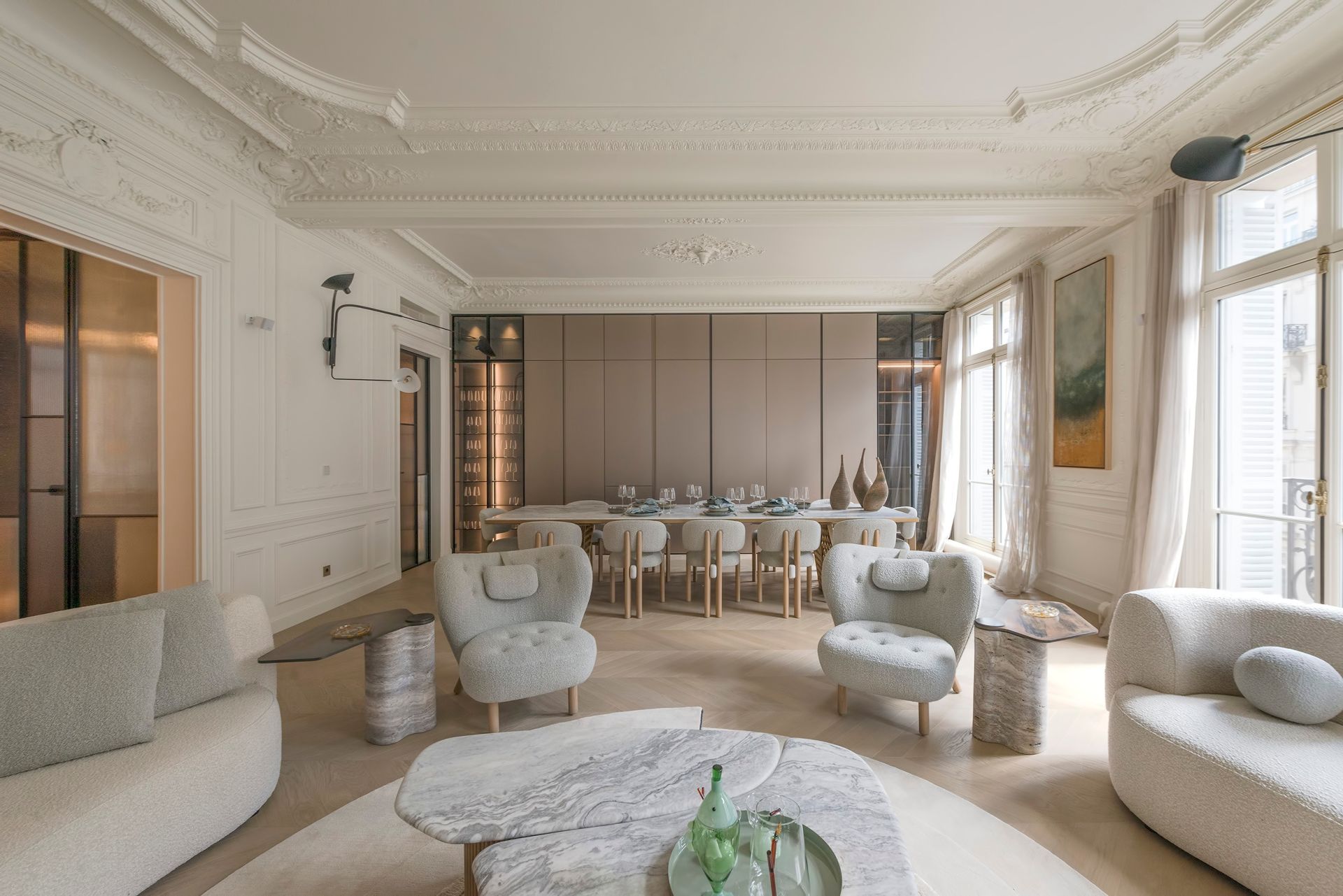 apartment 5 Rooms for sale on PARIS (75008)