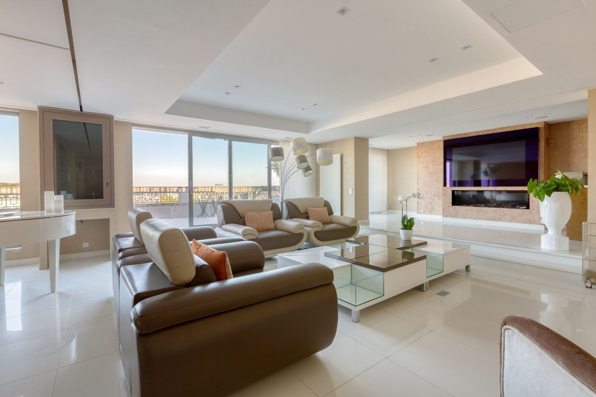 appartement 12 Pièces en vente sur PARIS (75016)