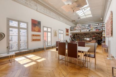 Vente Appartement Paris 9 3&nbsp;Pièces 183&nbsp;m²