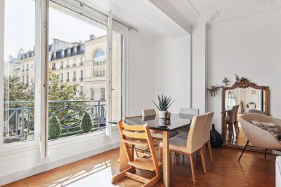 Sale Apartment Paris 7 4&nbsp;Rooms 85&nbsp;m²