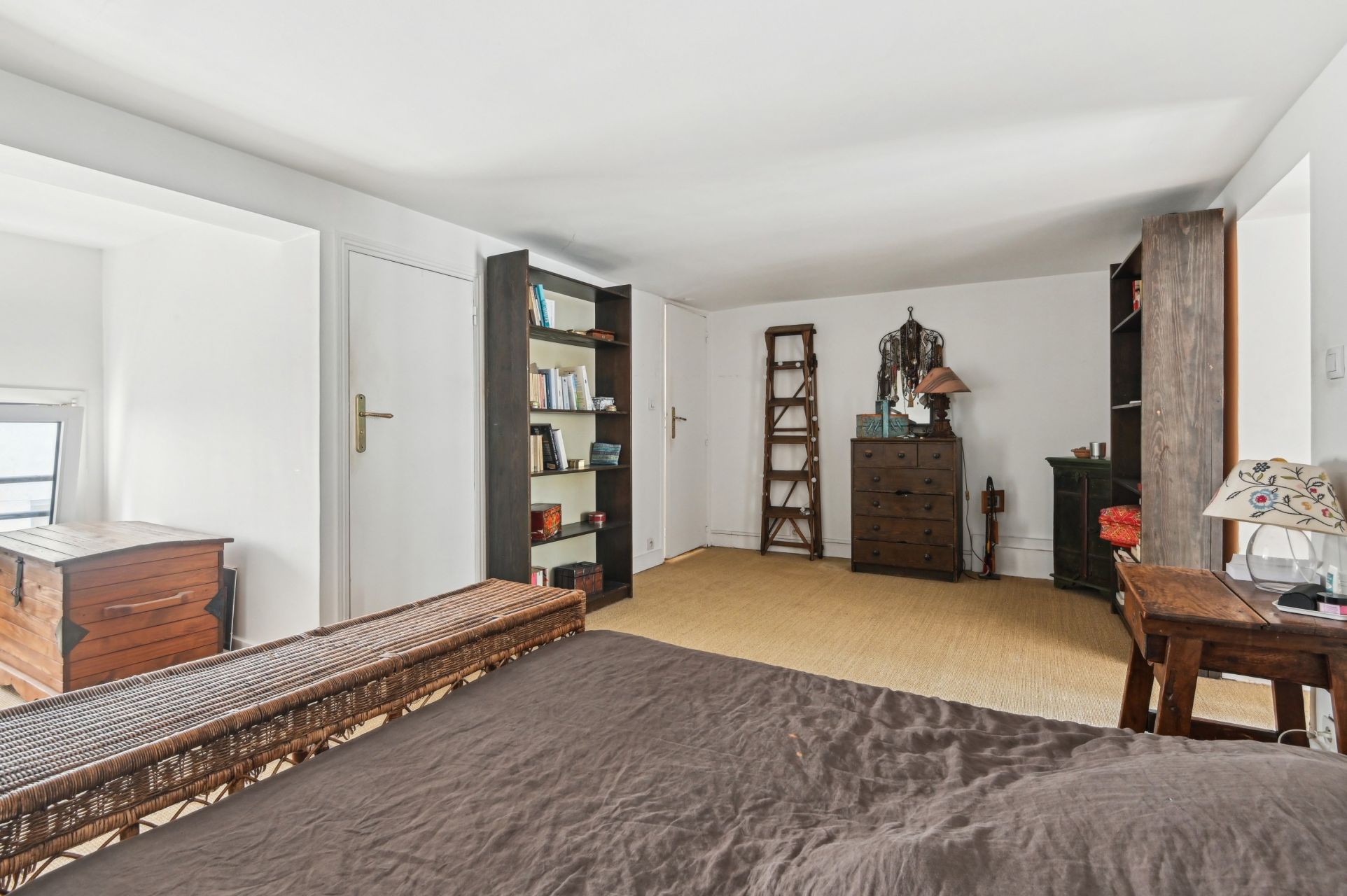 apartment 3 Rooms for sale on PARIS (75009)