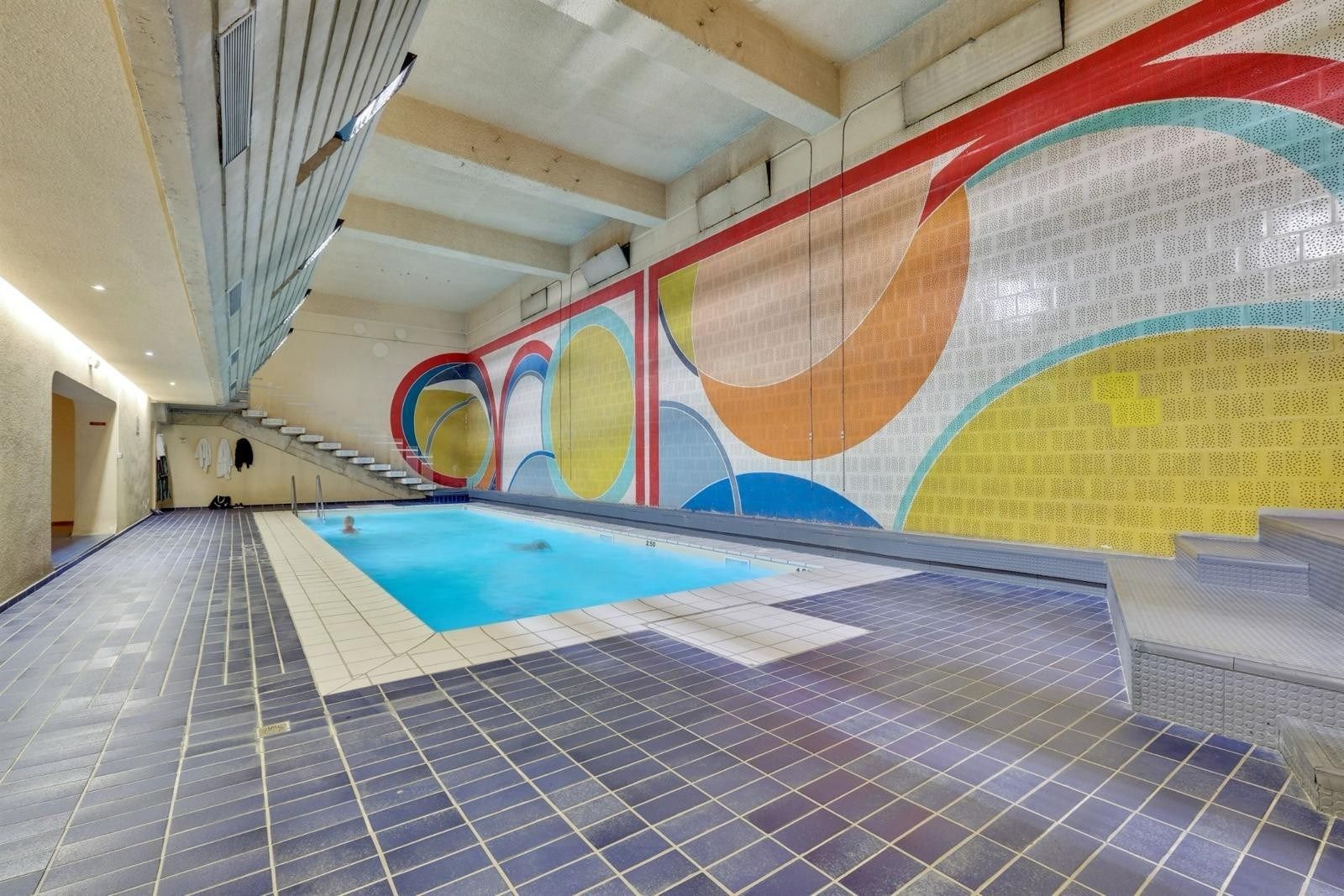 apartment 5 Rooms for sale on PARIS (75007)