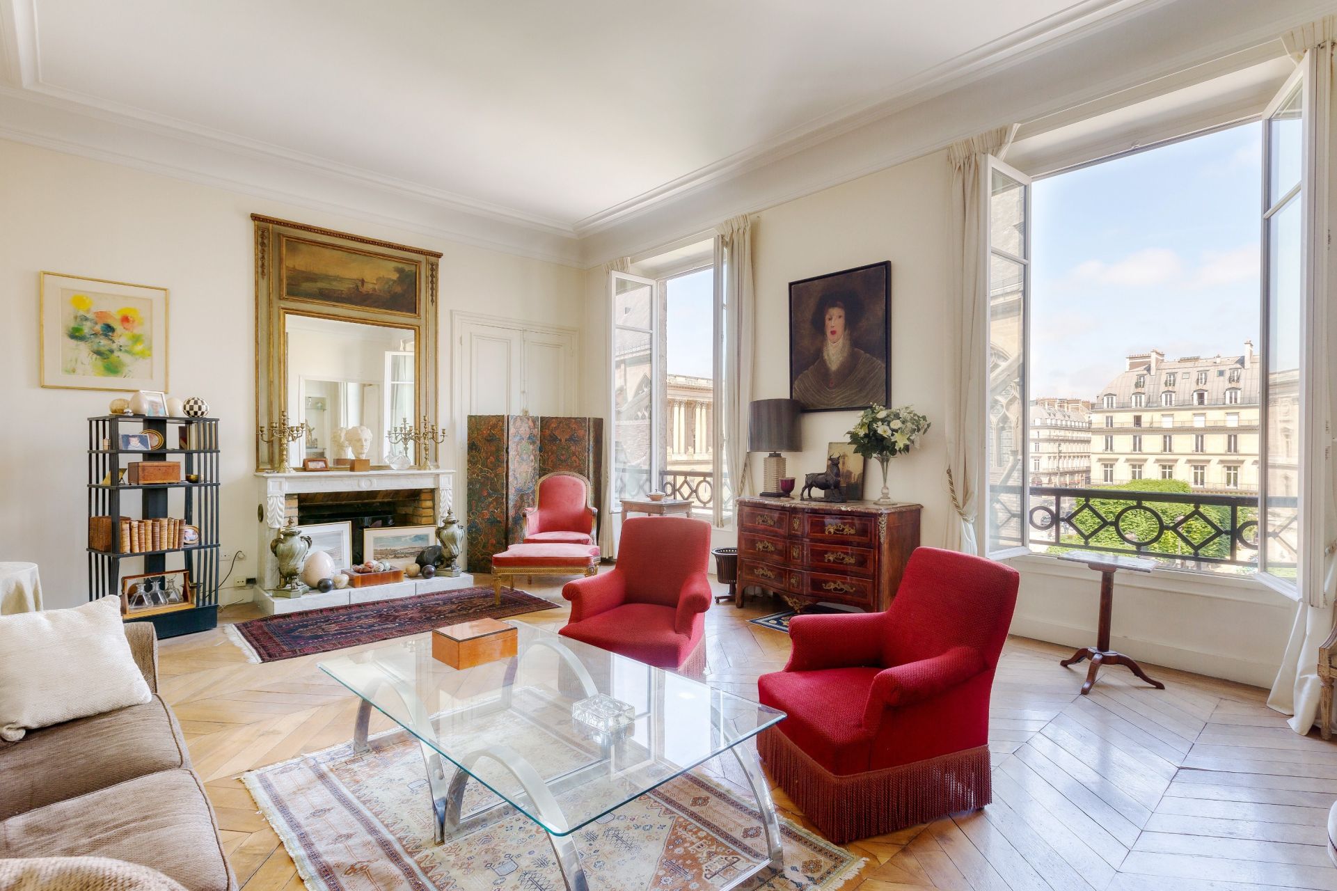 apartment 4 Rooms for sale on PARIS (75001)