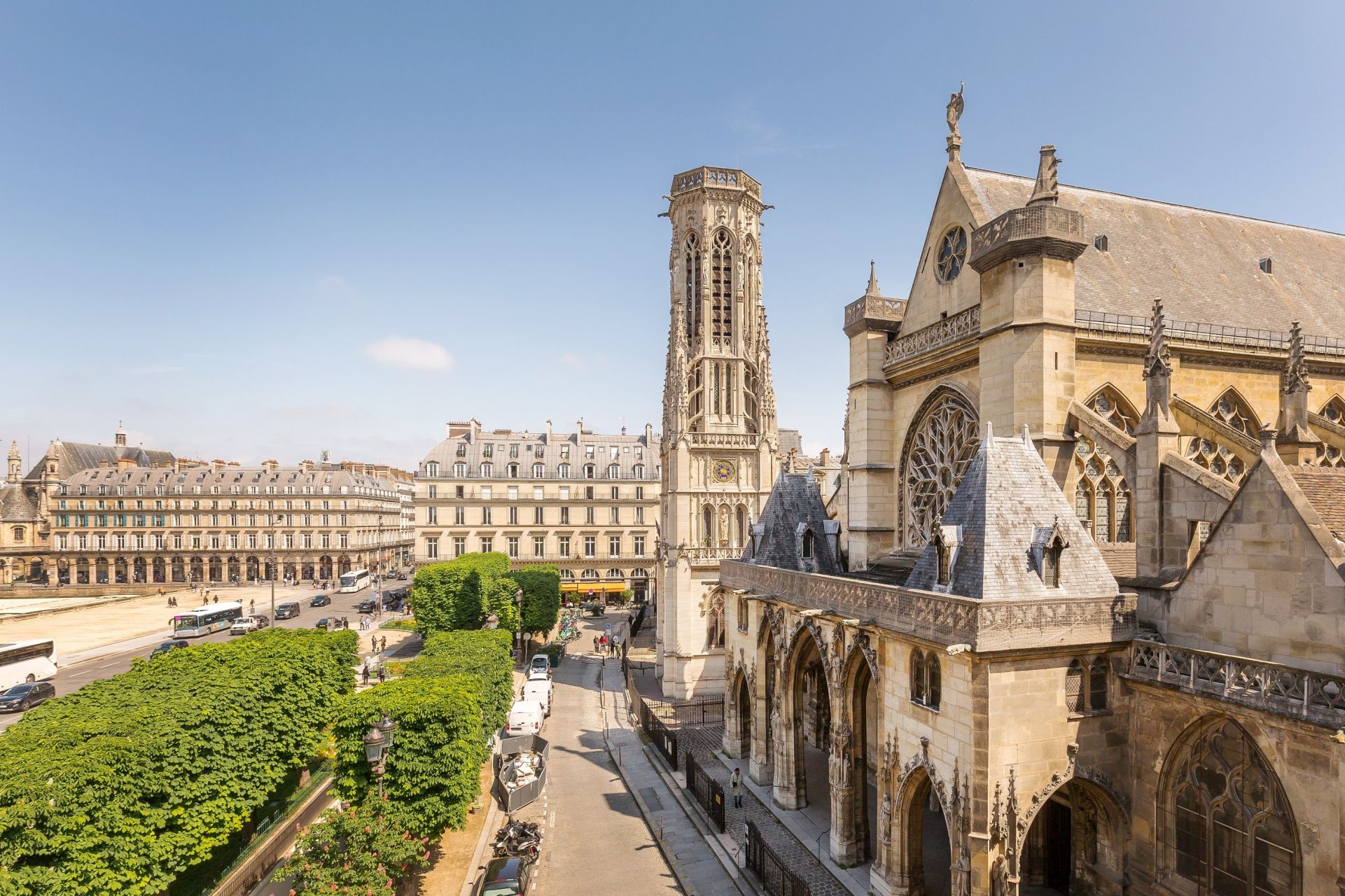 apartment 4 Rooms for sale on PARIS (75001)