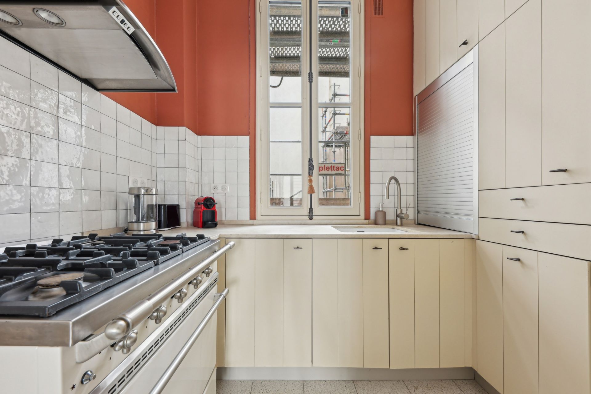 apartment 2 Rooms for sale on PARIS (75004)