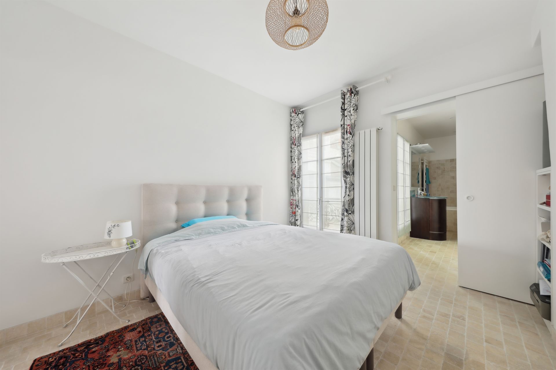 apartment 3 Rooms for sale on PARIS (75007)