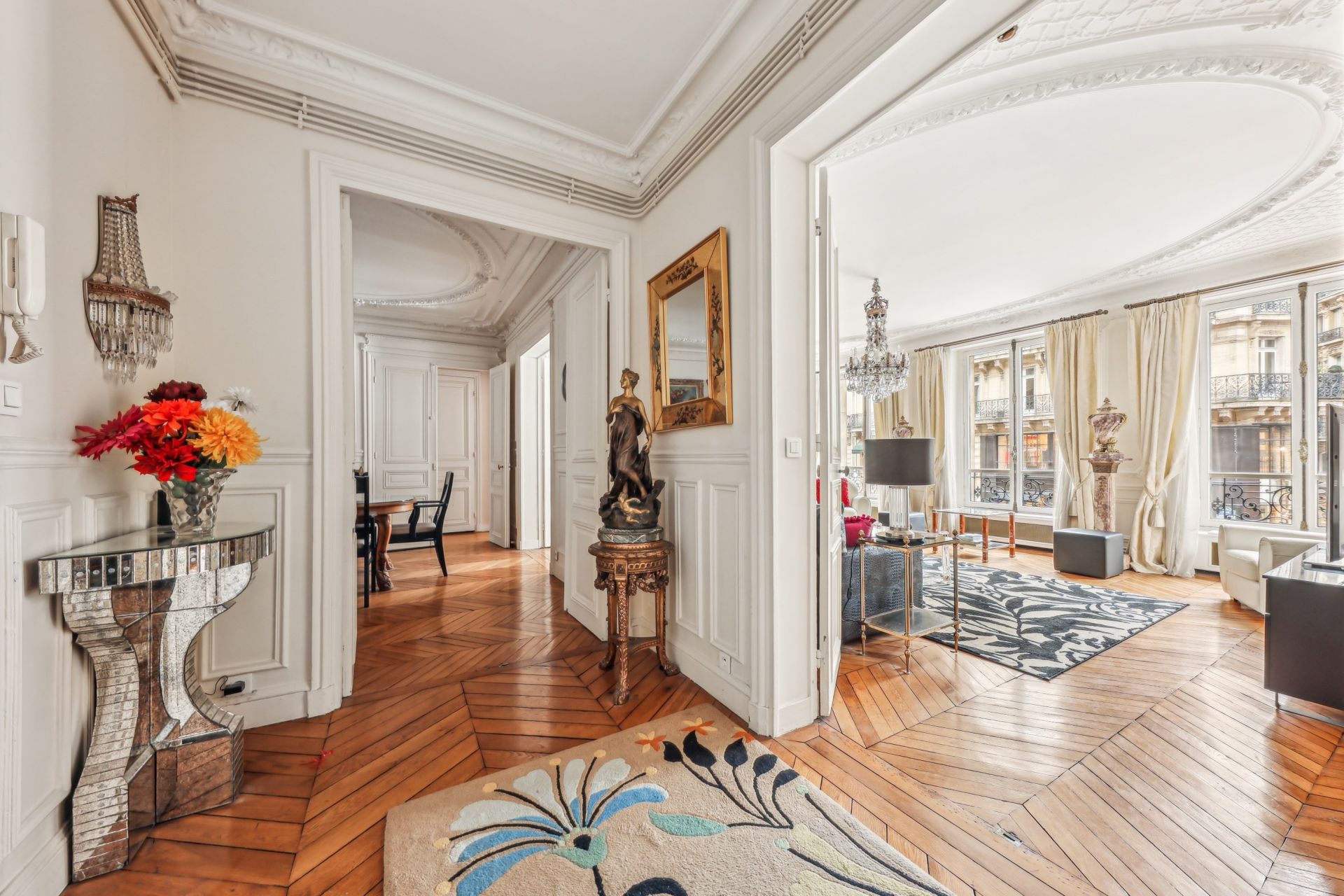 apartment 5 Rooms for sale on PARIS (75006)