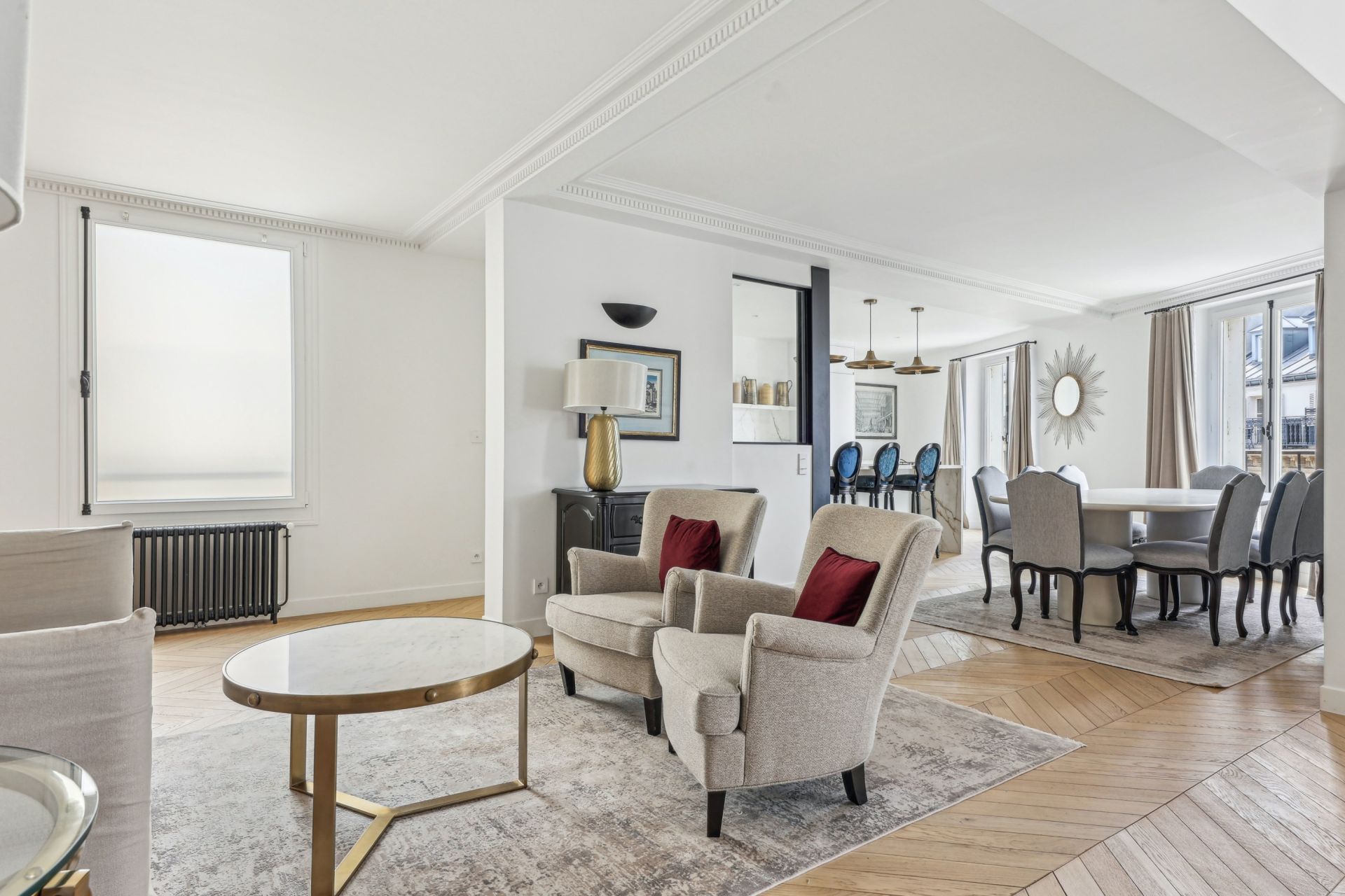 apartment 5 Rooms for sale on PARIS (75008)