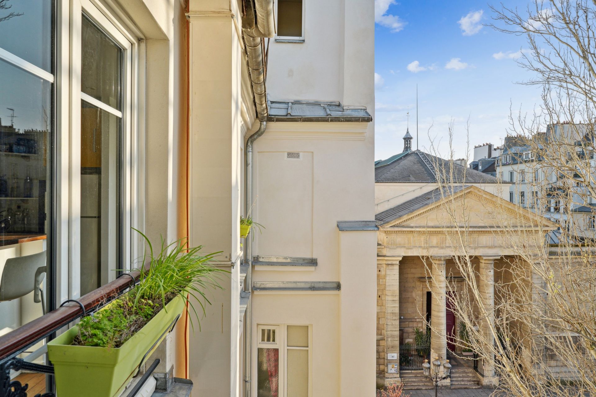 apartment 3 Rooms for sale on PARIS (75002)