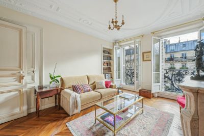 Vente Appartement Paris 9 4&nbsp;Pièces 68&nbsp;m²