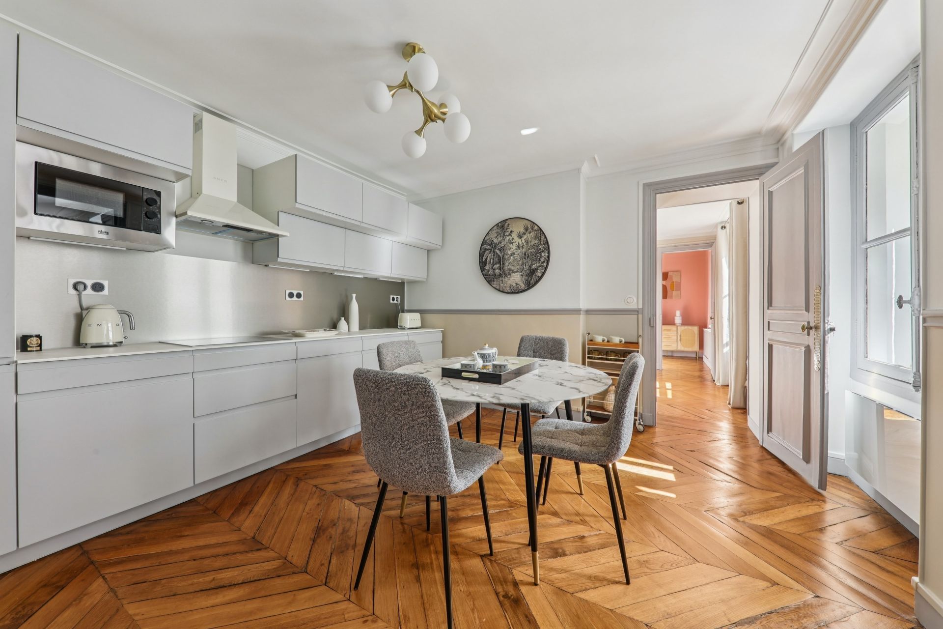 apartment 6 Rooms for sale on PARIS (75007)