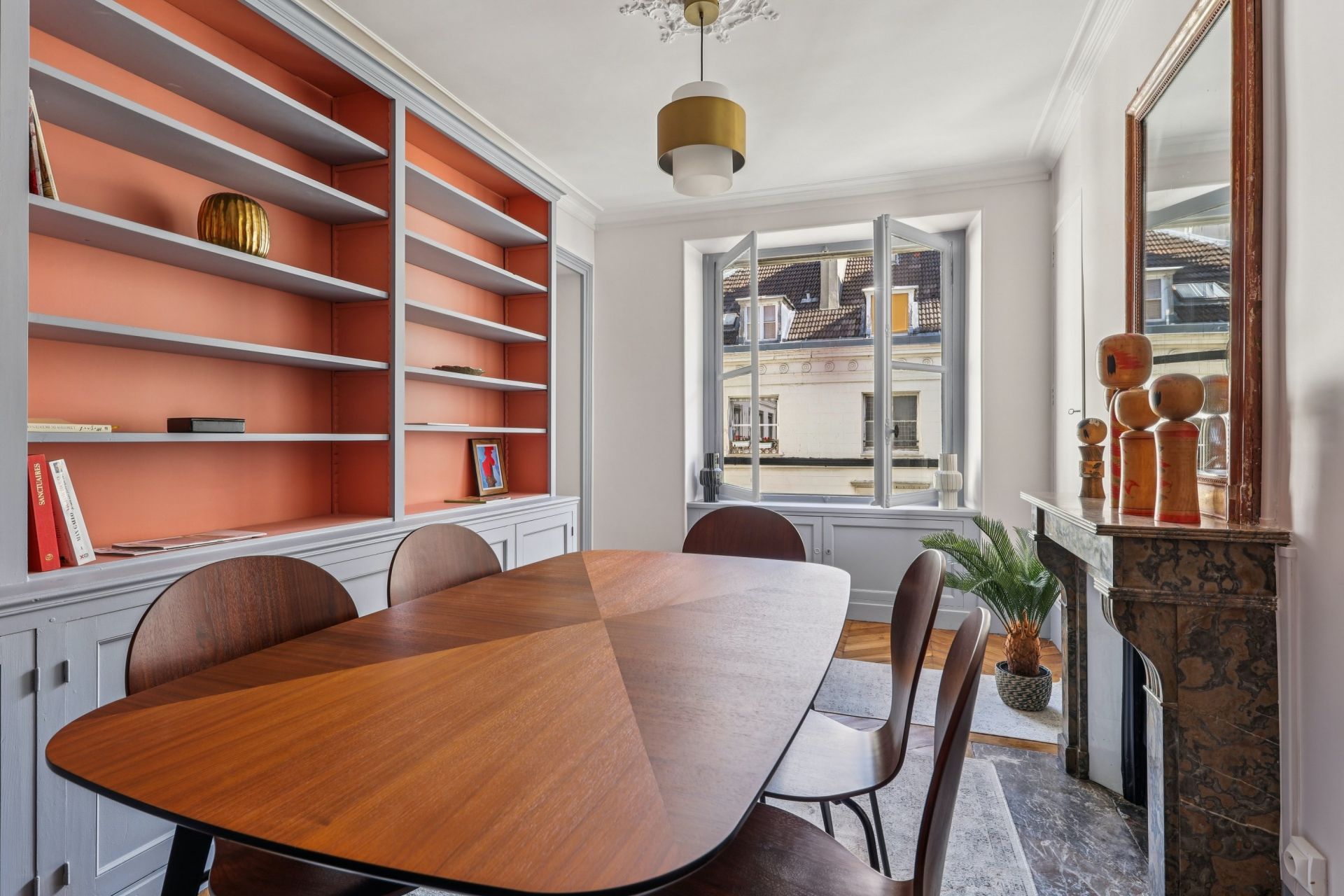 apartment 6 Rooms for sale on PARIS (75007)