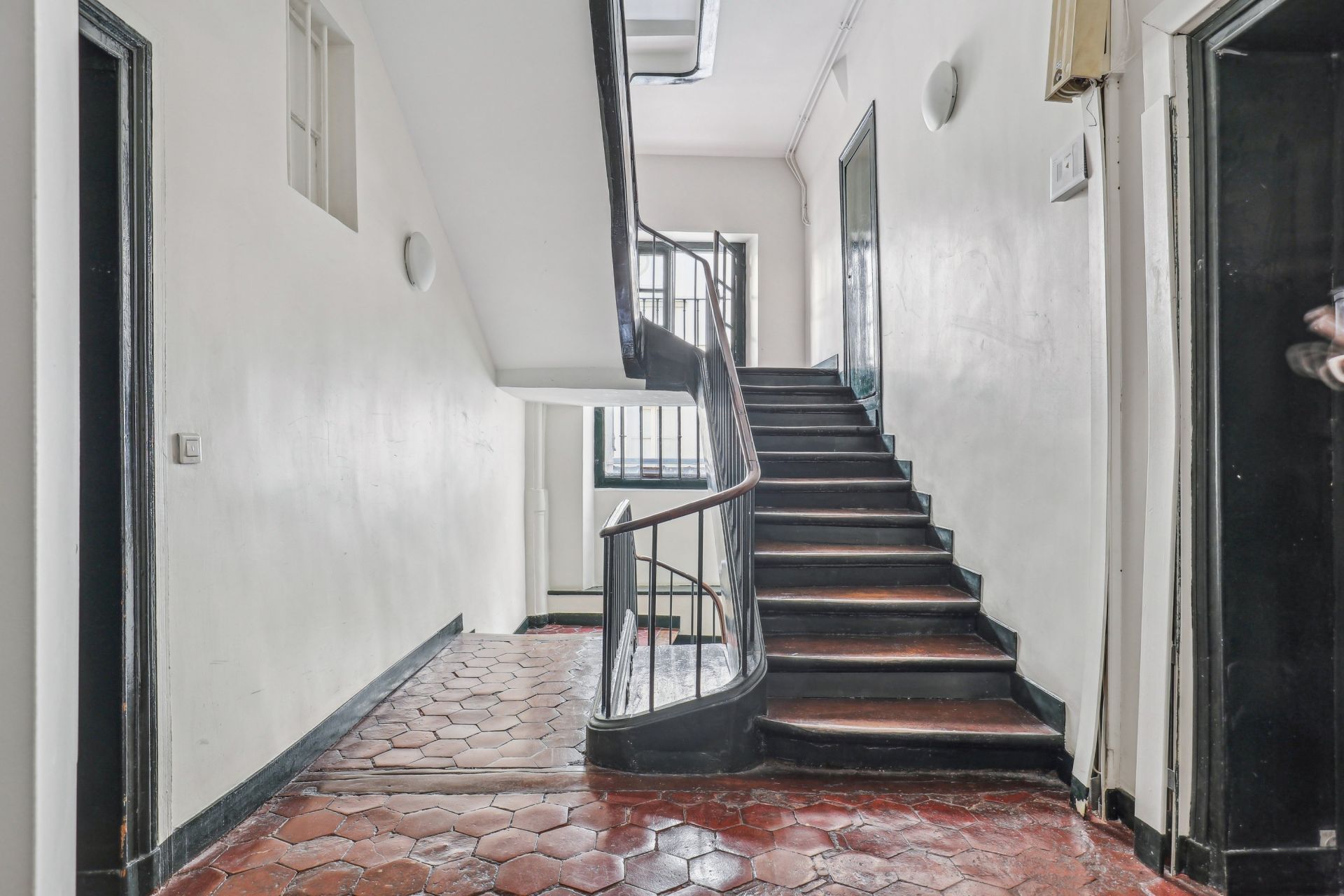 apartment 1 room for sale on PARIS (75007)