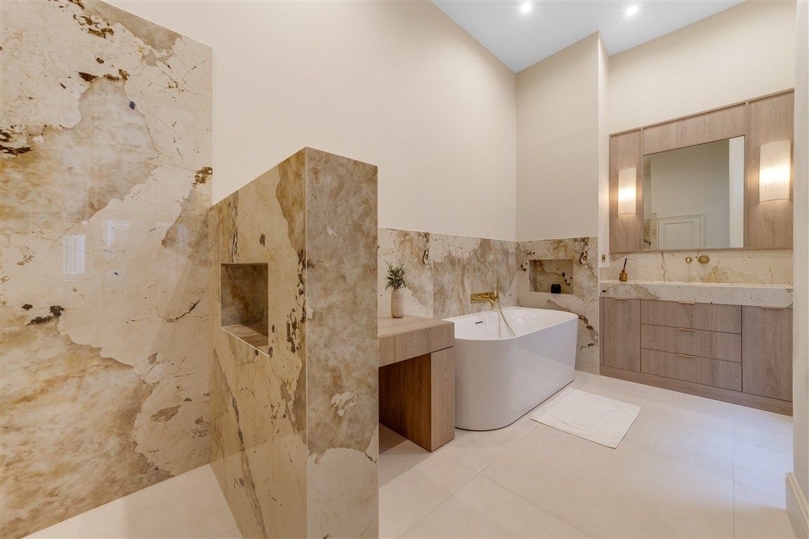 appartement 4 Pièces en vente sur PARIS (75007)