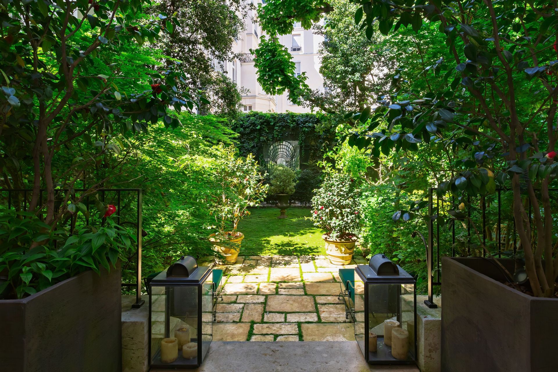 appartement 7 Pièces en vente sur PARIS (75008)